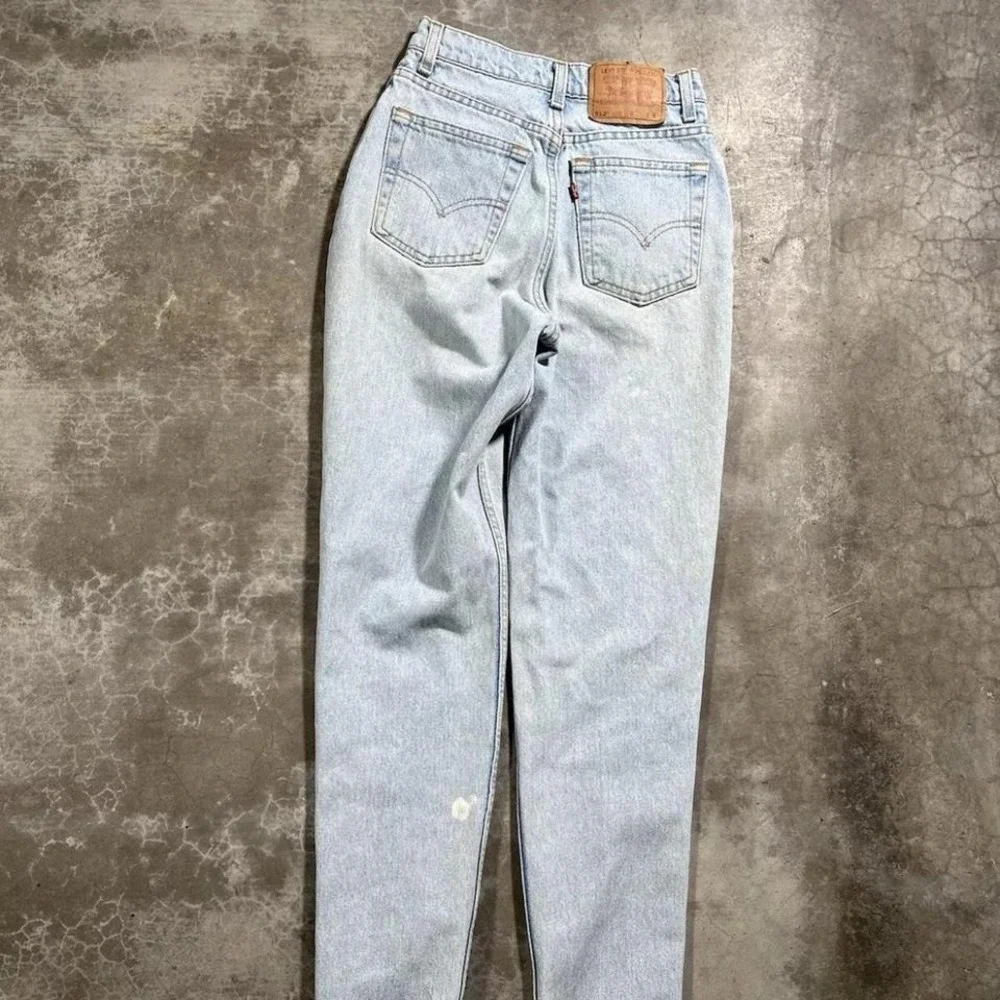 Vintage 90's Levi's 512 made in USA light wash denim jeans